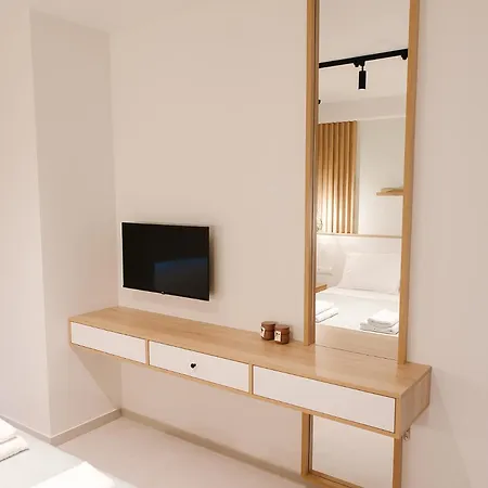 Aquarama Suites Nea Iraklitsa Extérieur photo