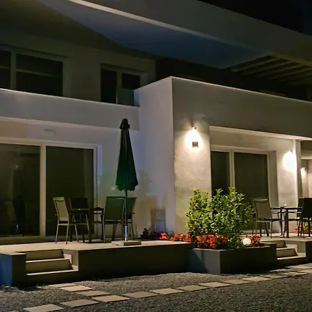 Aquarama Suites Nea Iraklitsa Extérieur photo
