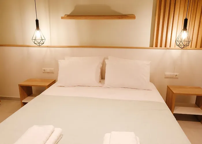 Aquarama Suites